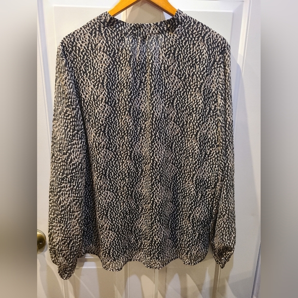 NWT Express Printed Lace-Up Ruffle Top XL - Picture 5 of 6